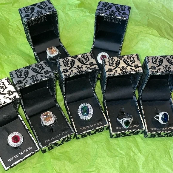 SOLD ❌ BADGLEY MISCHKA RING - Picture 7 of 8